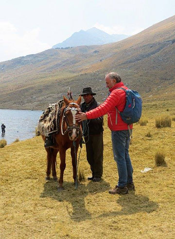 Ángel en Perú