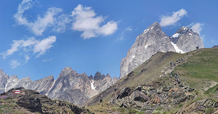 trekking en el caucaso. Guli pass